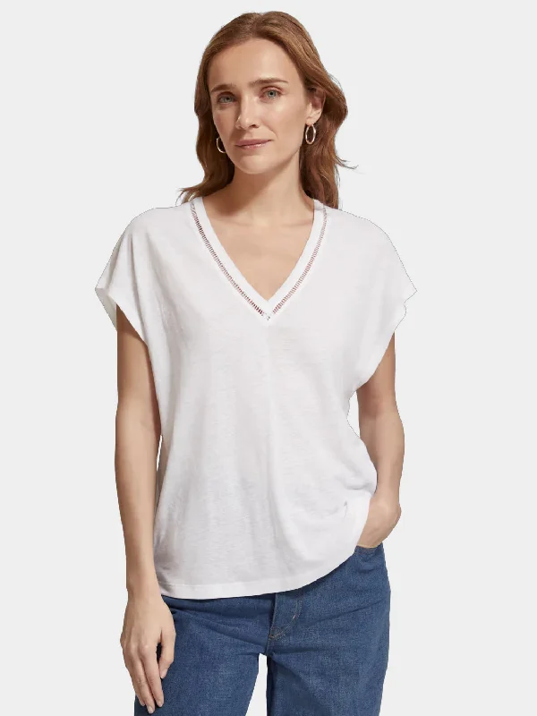 V-neck ladder detail t-shirt