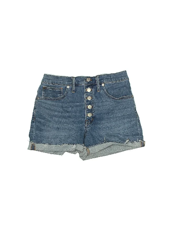 Mid-Rise Denim Shorts in Medium Wash