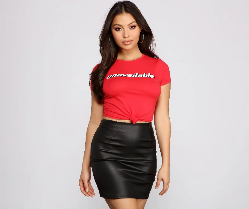 Unavailable Graphic Crop Top